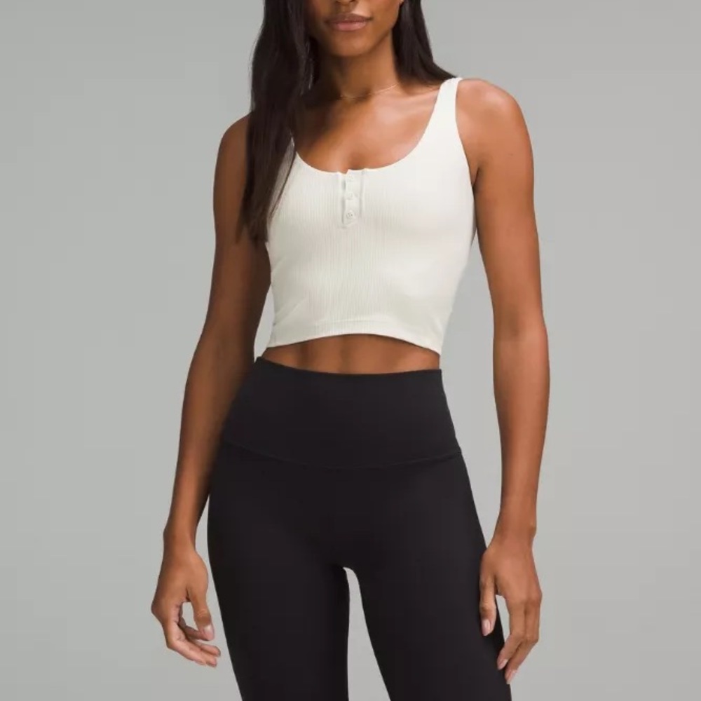 lululemon Align Tank Top ribbed henley
Light Support, A/B Cup size 6